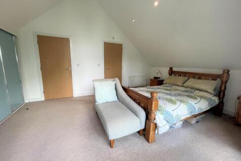 Master Bedroom ...jpeg