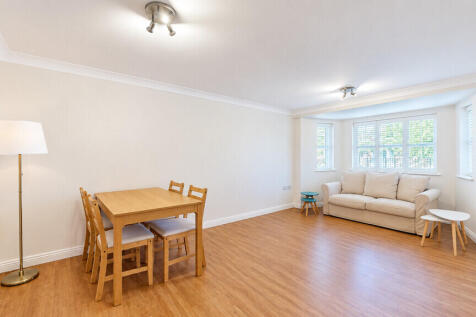 Living Room - ang...