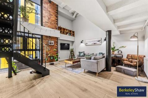 Living room (2)