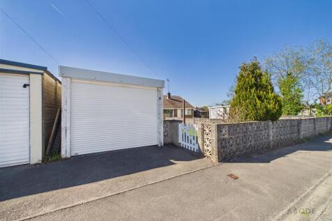 CAM03790G0-PR0166-STILL041.jpg