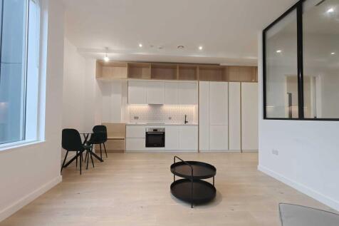 Great West Road, Brentford, TW8 9GT, UK photo 3