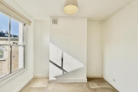 Broughton Road, Fulham, London photo 3