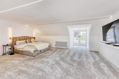 Meadow View-bed1b.jpg