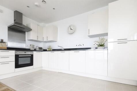 One Eighty Stratford, London E15 photo 4