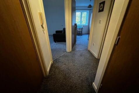 Hallway.jpeg