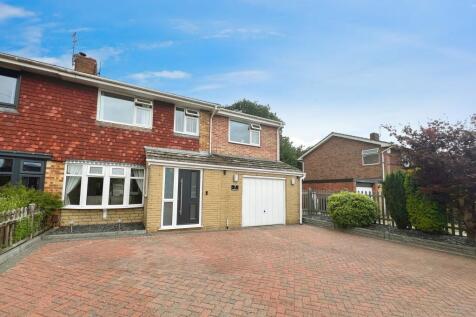 Grantham, NG31 - property photo