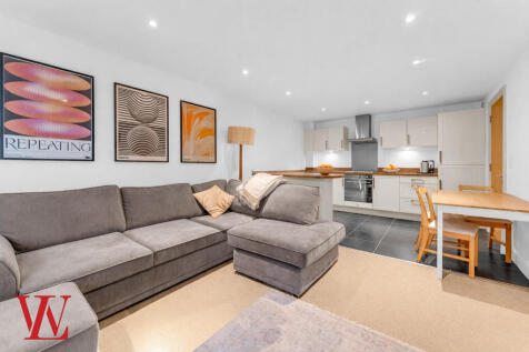 Living / Kitchen / Diner