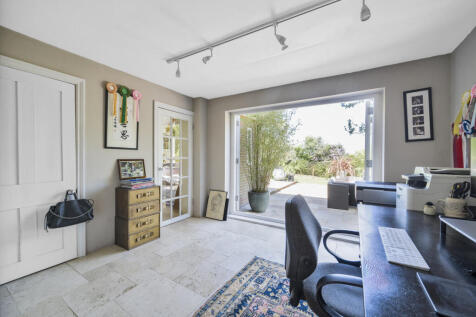 Office / Family Room / Playroom