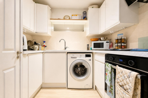 Fitted Kitchen