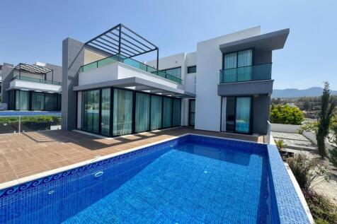 Modern Stylish 3 Bedroom Villas with 8x4 Infinity Swimming Pool Fully Furnished Image 90 1