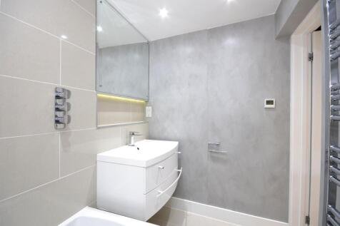 Bathroom_.jpg