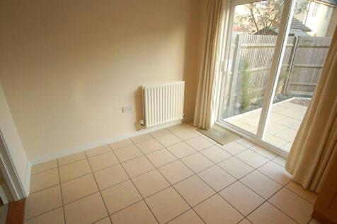 Juniper Road, Red Lodge, Bury St. Edmunds, Suffolk, IP28 photo 4