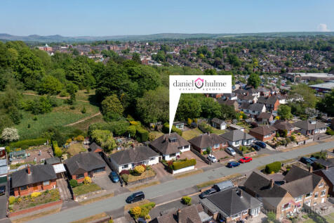 31 Campbell Avenue-80