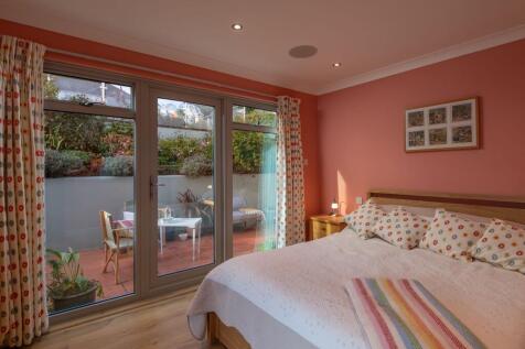 Principal Bedroom_The Lookout, Brixham