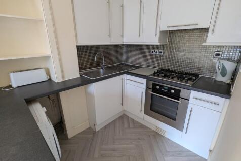 Kitchen 3