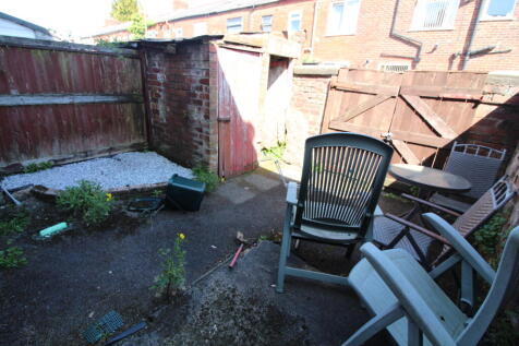 Yard T202604221642.jpg