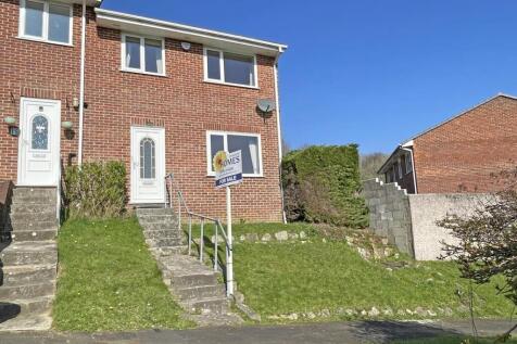 Hallerton Close 17 - New Front.jpg