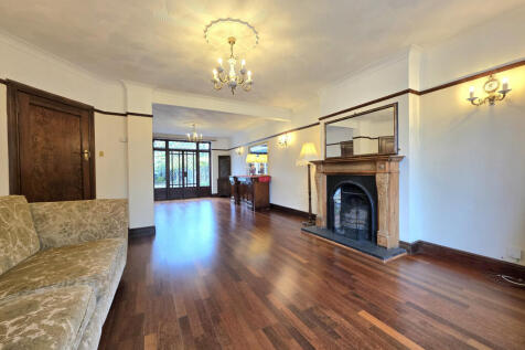 Eltham Palace Road, Eltham, SE9 photo 5