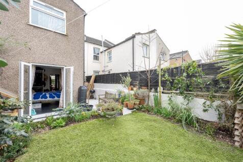 Ramsay Road E7