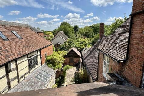 view from bed 3 (rear)