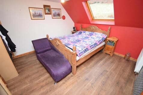 FIRST FLOOR BEDROOM ONE.JPG