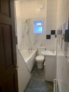 68 Hemmons Rd, Levenshulme, Manchester M12 5ST photo 3