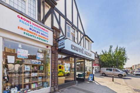 West Wickham, BR4 - property photo