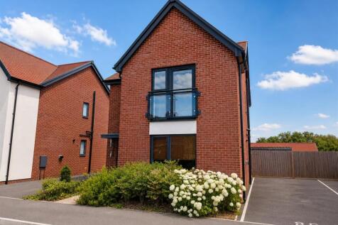 85 Shelduck Avenue - Front Shot.jpg