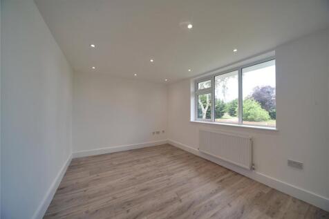 Aspal Hall Road, Beck Row, Bury St. Edmunds, Suffolk, IP28 photo 4