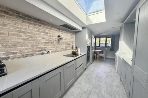 7 Pitchford-14.jpg