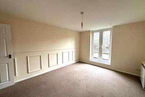 Living Room.jpg