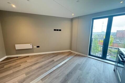 Springwell Gardens, Whitehall Road, Leeds photo 4