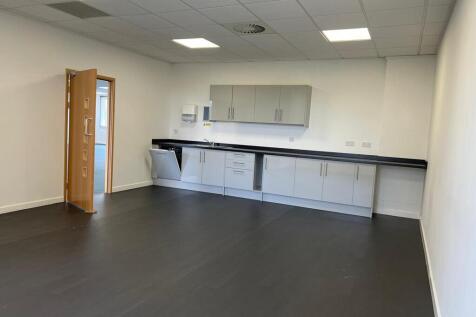 Office to rent Image 6