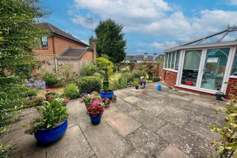 2 Rawlins Close, N3 (20)-Edit.jpg