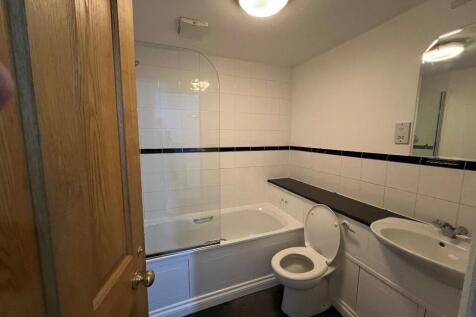 Francis House, Market Street, Highbridge, TA9 photo 5