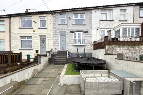 Mountain Ash, CF45 - property photo