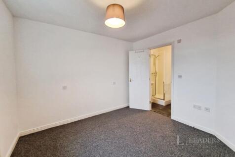 Benny Hill Close, Eastleigh, Hampshire, SO50 photo 5