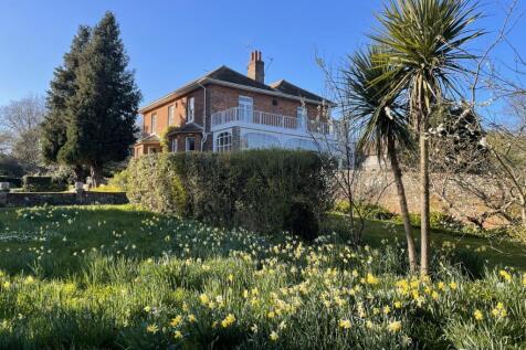 The Aumbry