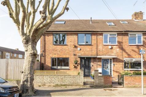 Chewton Road, E17