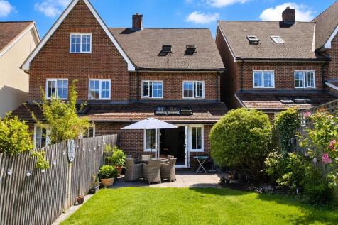 65 Baxendale Way - Back Shot.jpg