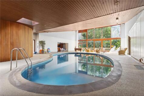 Heated Swimming Pool