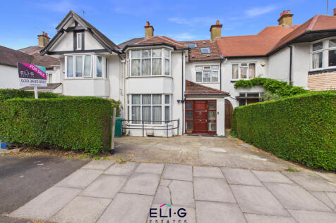 6 / 7 bed linked semi detached house for sale Ash