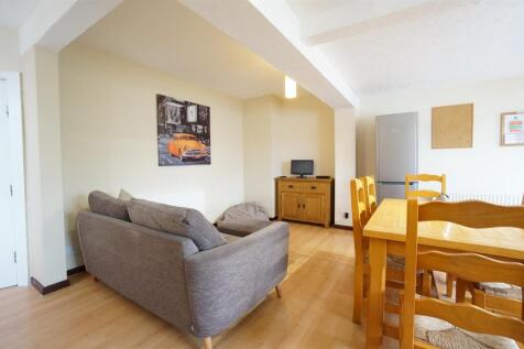 72, Ffriddoedd Road, Bangor photo 4