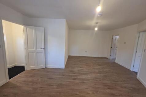 60B CHL living room