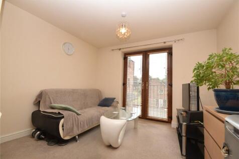 3 Snowden House, Homestead Drive, Wakefield, West Yorkshire photo 4