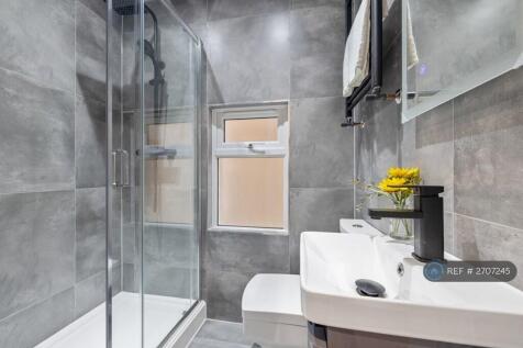 Room 3 Ensuite