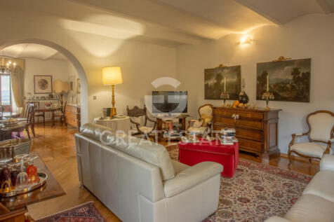 Interno