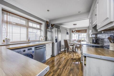 7 Frobisher Grove, Portchester-PorticoMarketing-O'