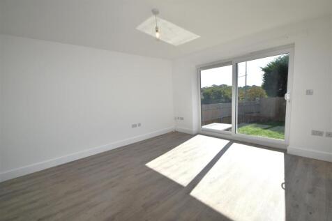 Northiam Rise, St. Leonards-On-Sea photo 2