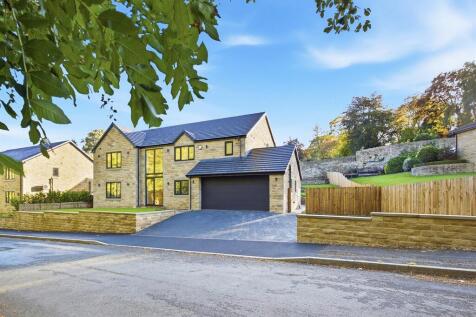 4 Ashleigh Dale, Birkby 01.jpg